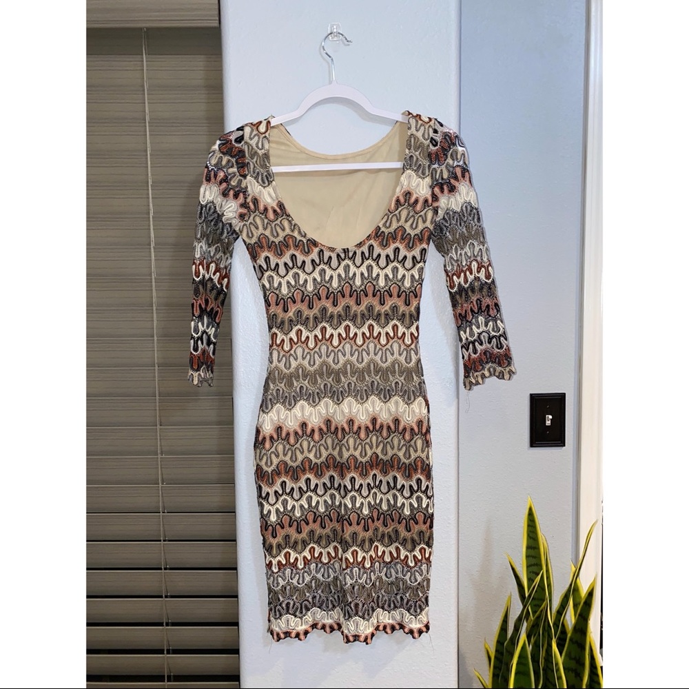 Dress - Picture 2 of 3